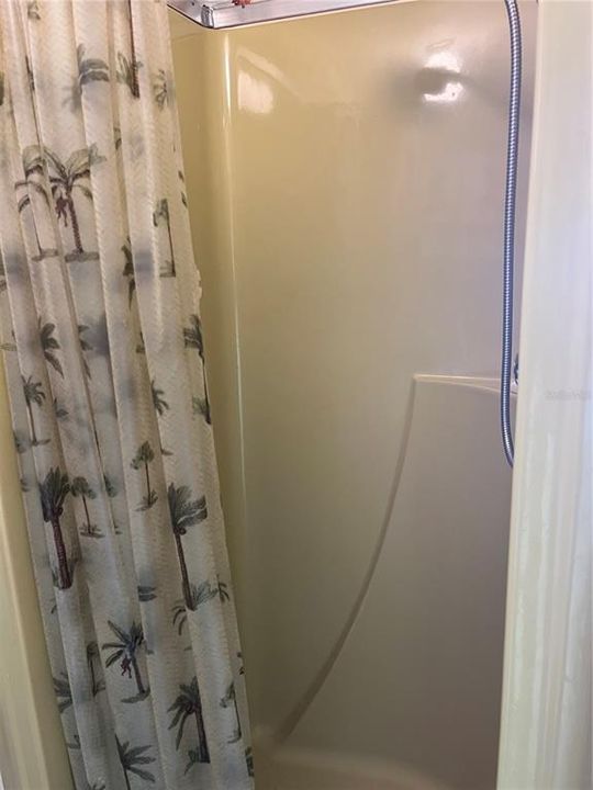 En Venta: $99,900 (2 camas, 2 baños, 695 Pies cuadrados)