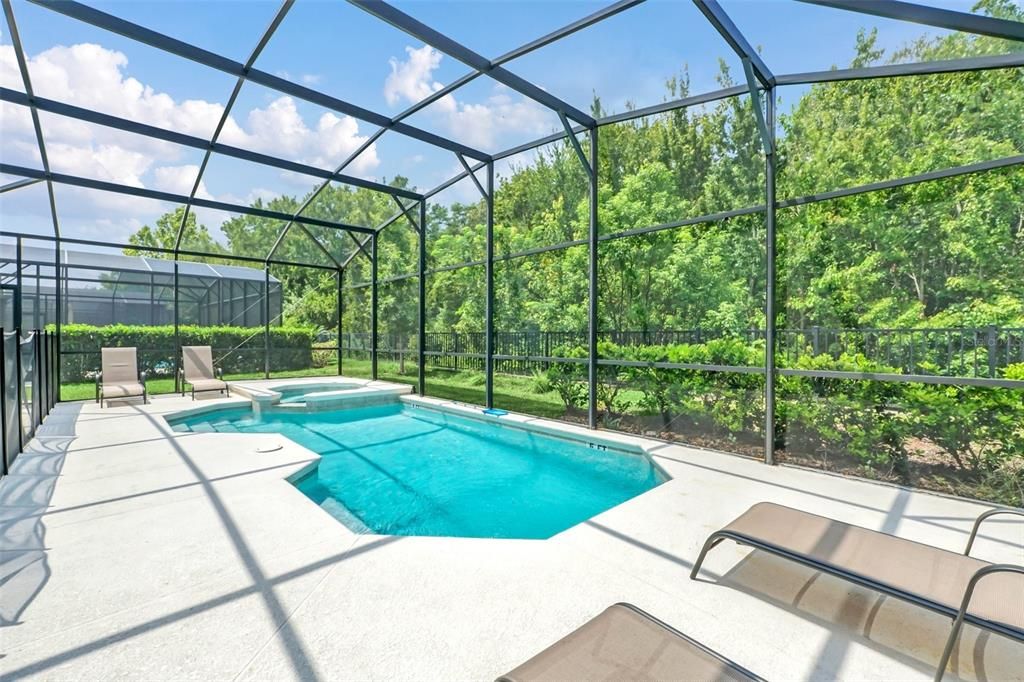 Active With Contract: $649,000 (8 beds, 5 baths, 3248 Square Feet)