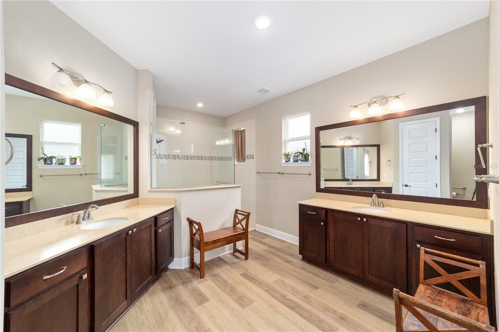 待售: $615,000 (3 贝兹, 3 浴室, 2893 平方英尺)