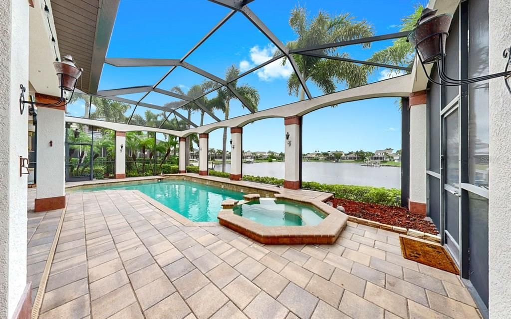 For Sale: $1,895,000 (4 beds, 5 baths, 4406 Square Feet)