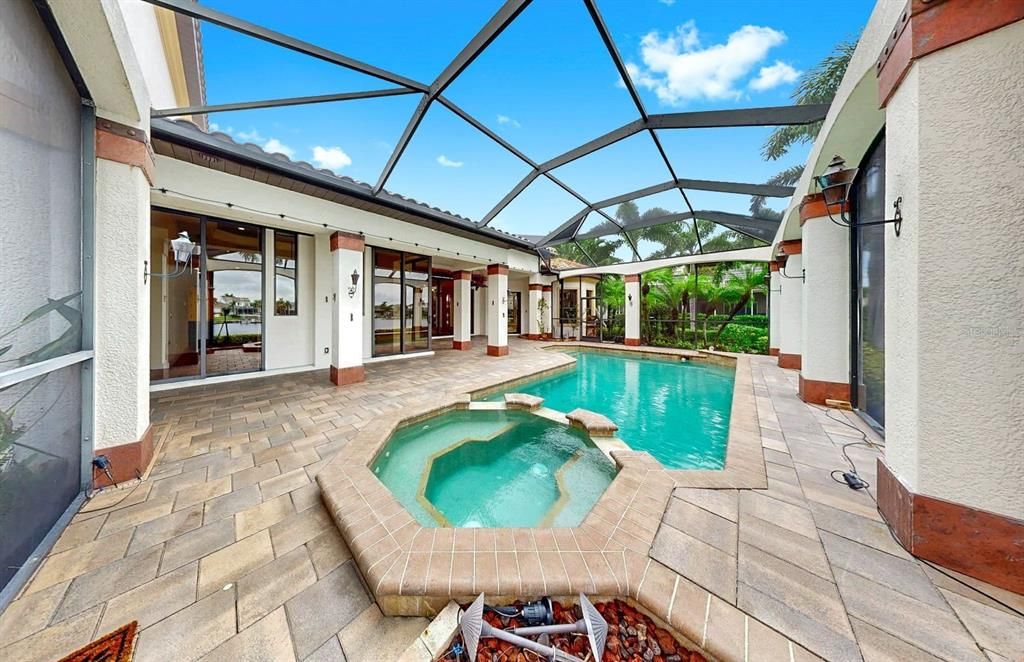 For Sale: $1,895,000 (4 beds, 5 baths, 4406 Square Feet)