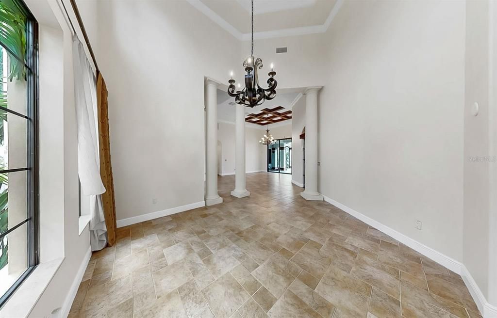 For Sale: $1,895,000 (4 beds, 5 baths, 4406 Square Feet)