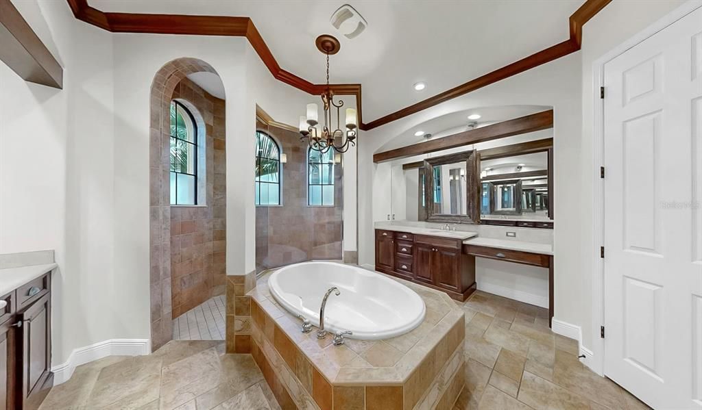 For Sale: $1,895,000 (4 beds, 5 baths, 4406 Square Feet)