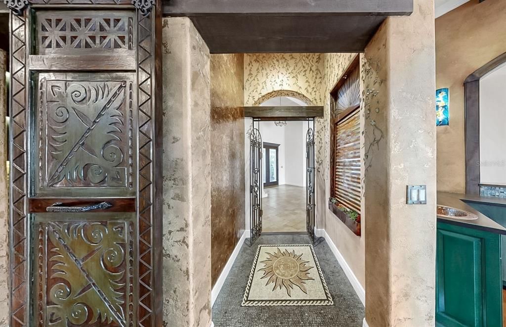 For Sale: $1,895,000 (4 beds, 5 baths, 4406 Square Feet)