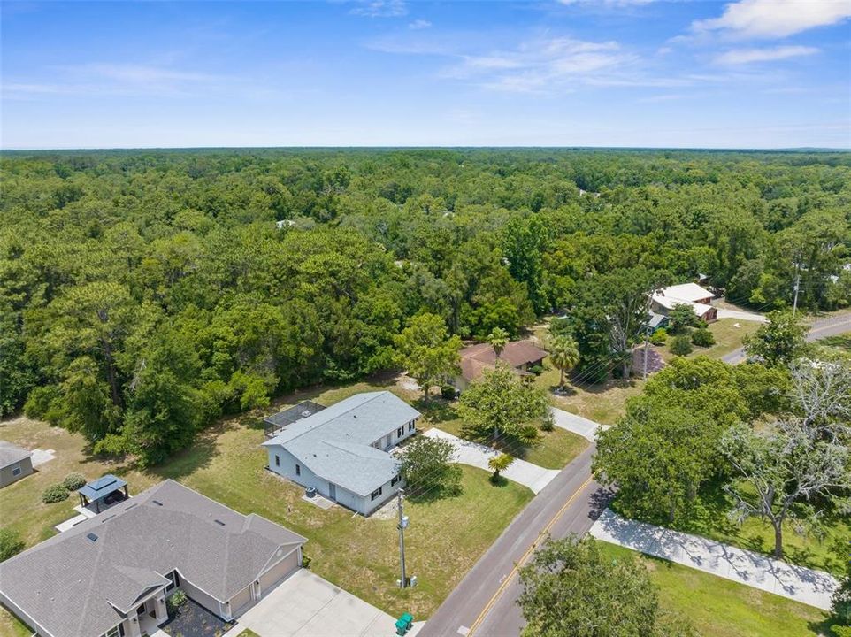 Active With Contract: $279,900 (3 beds, 2 baths, 1660 Square Feet)