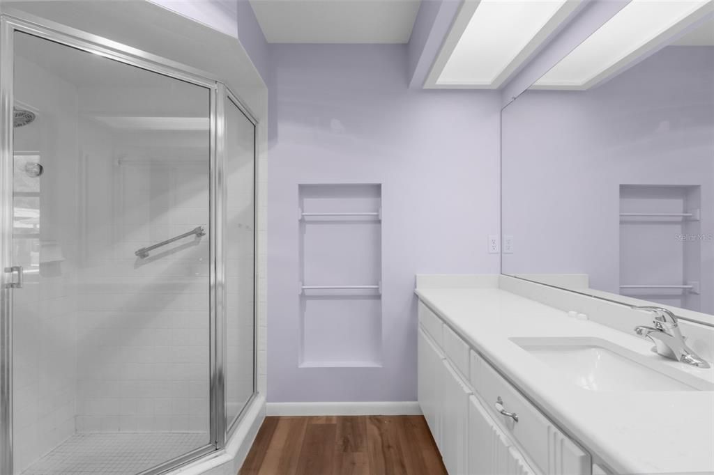 Active With Contract: $279,900 (3 beds, 2 baths, 1660 Square Feet)