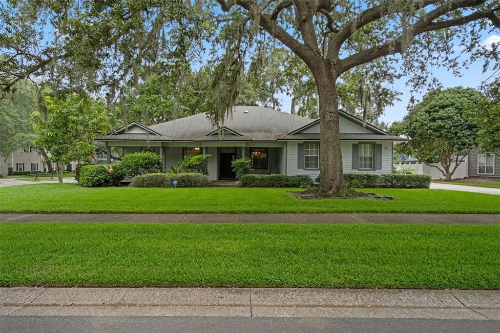 Recently Sold: $699,000 (3 beds, 2 baths, 2484 Square Feet)