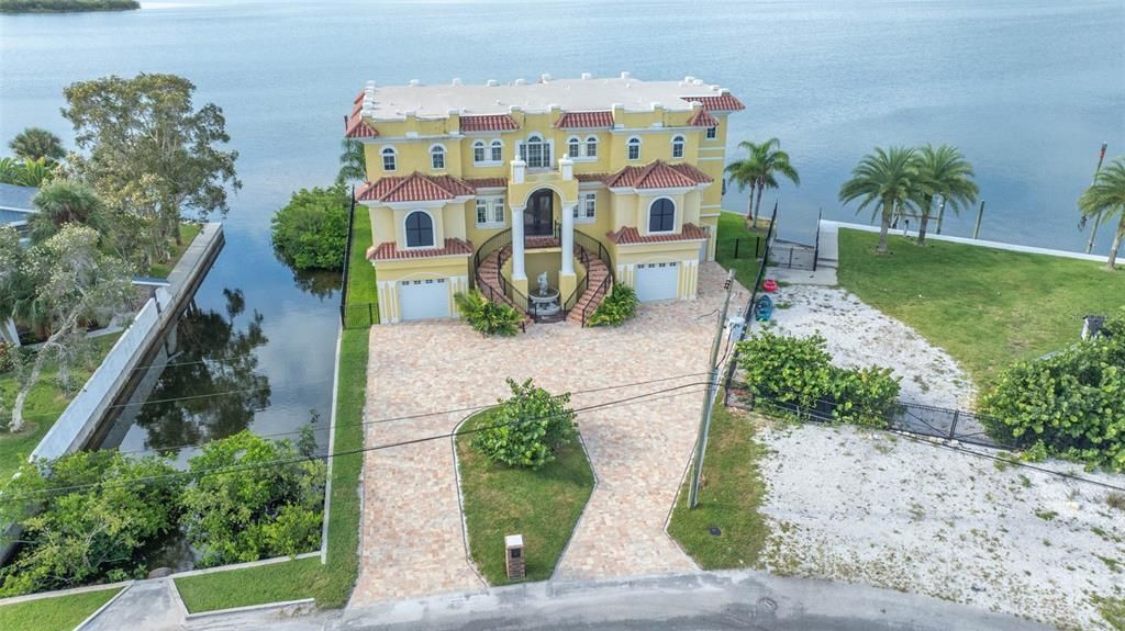 待售: $2,875,000 (4 贝兹, 4 浴室, 4816 平方英尺)