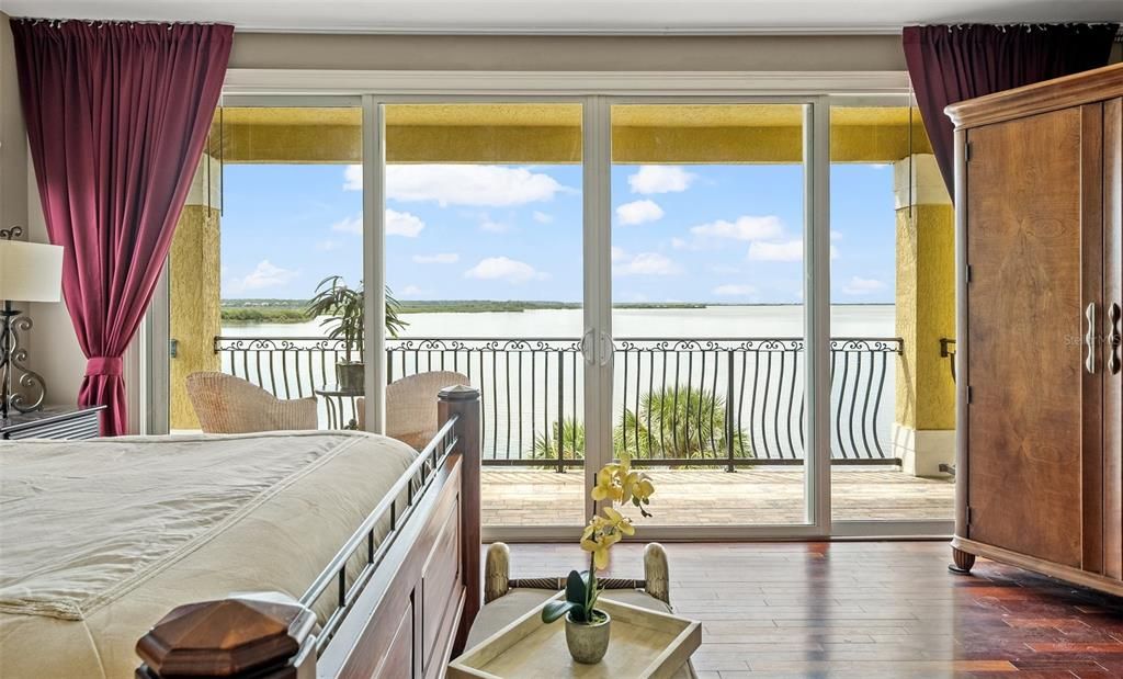 待售: $2,875,000 (4 贝兹, 4 浴室, 4816 平方英尺)