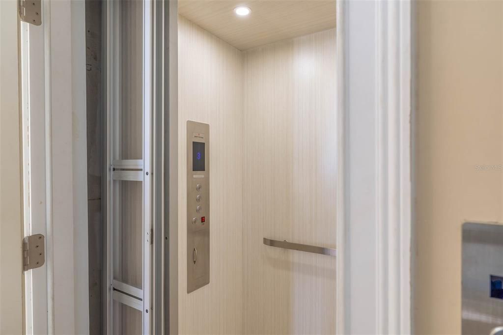 待售: $2,875,000 (4 贝兹, 4 浴室, 4816 平方英尺)