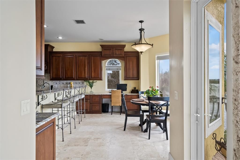 待售: $2,875,000 (4 贝兹, 4 浴室, 4816 平方英尺)