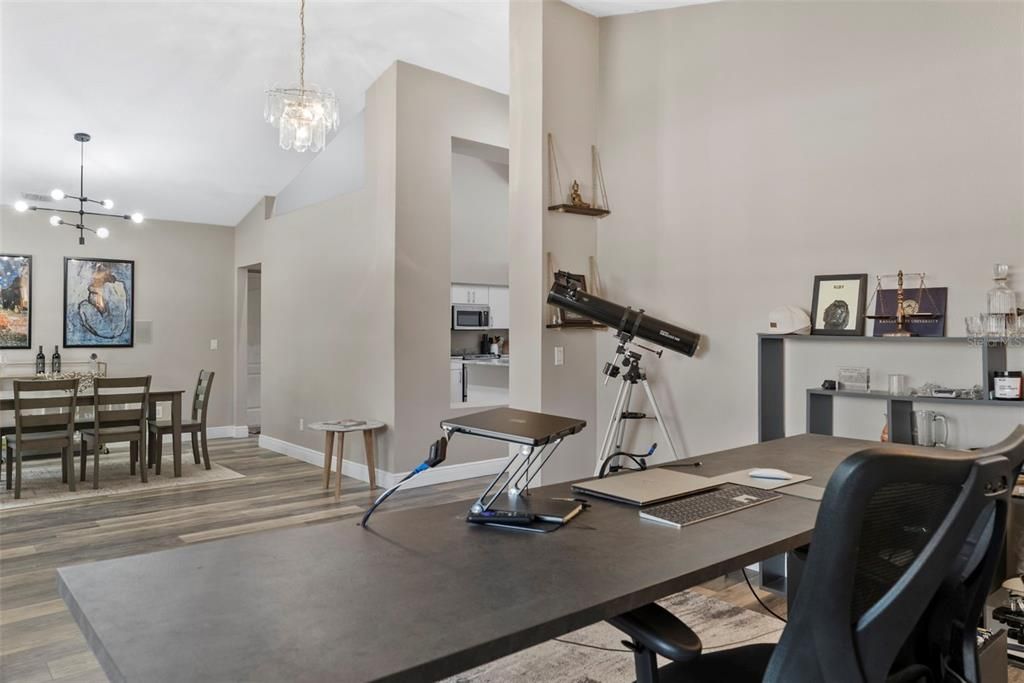 Active With Contract: $529,900 (4 beds, 3 baths, 2546 Square Feet)