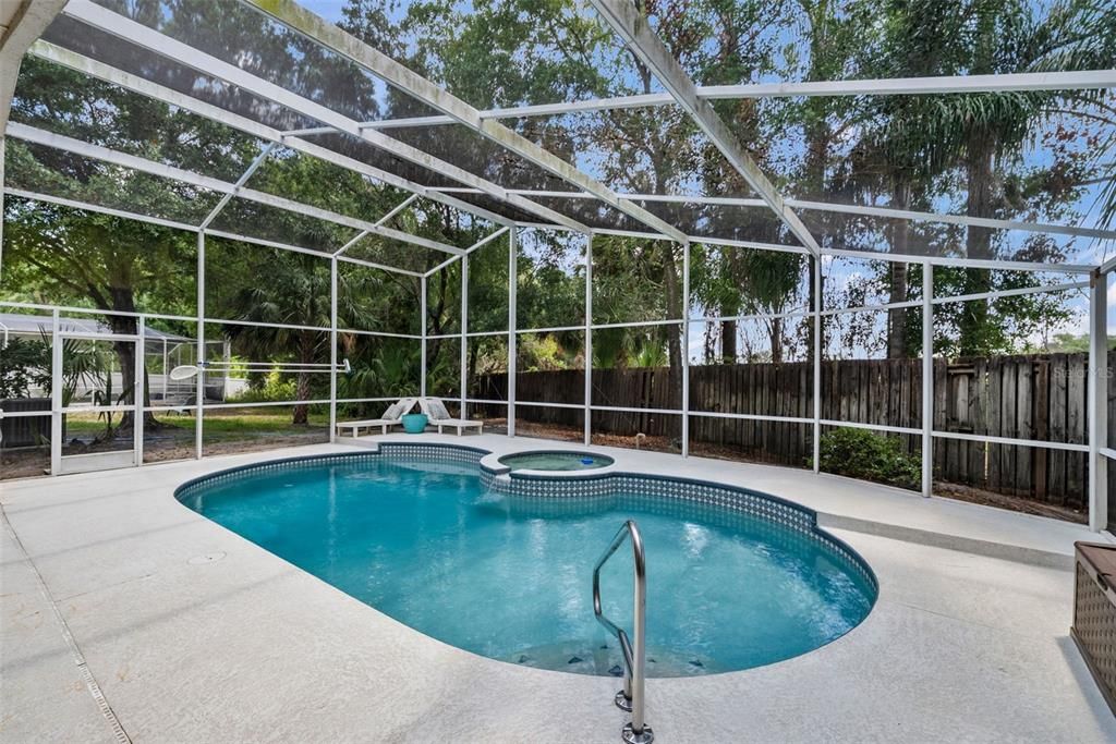 Active With Contract: $529,900 (4 beds, 3 baths, 2546 Square Feet)