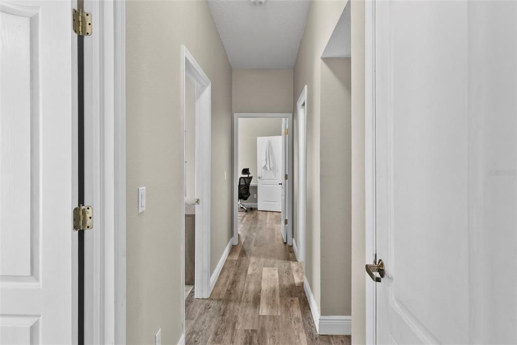 Active With Contract: $529,900 (4 beds, 3 baths, 2546 Square Feet)