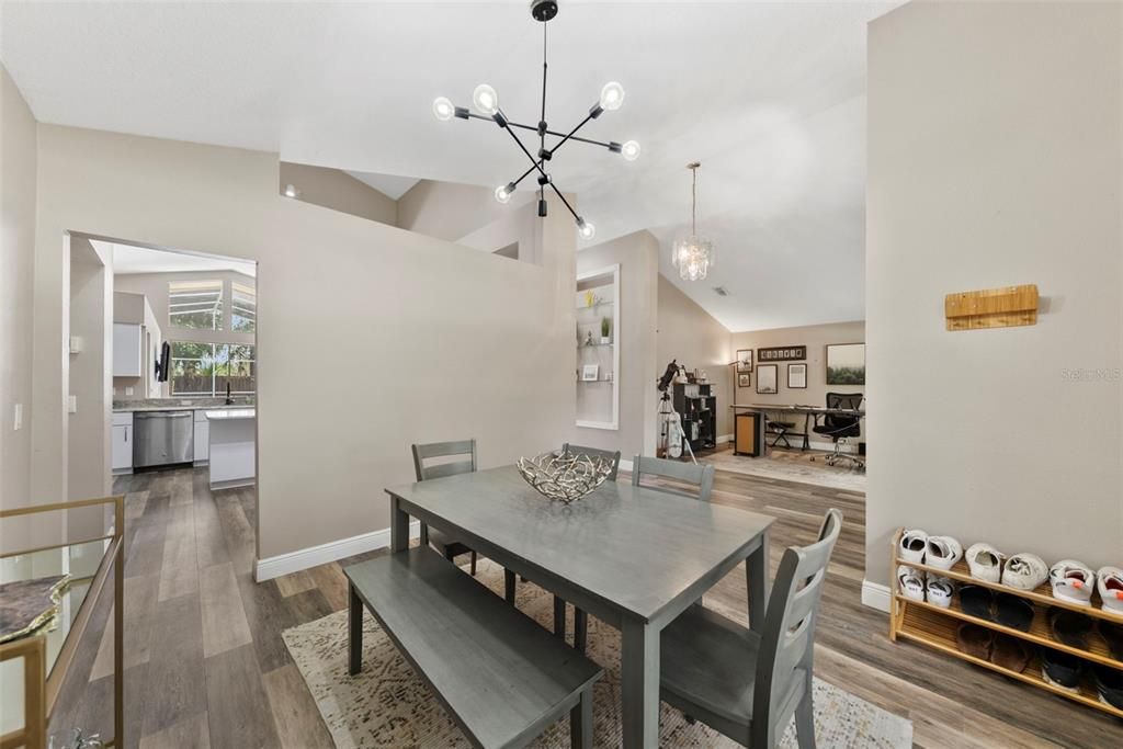 Active With Contract: $529,900 (4 beds, 3 baths, 2546 Square Feet)