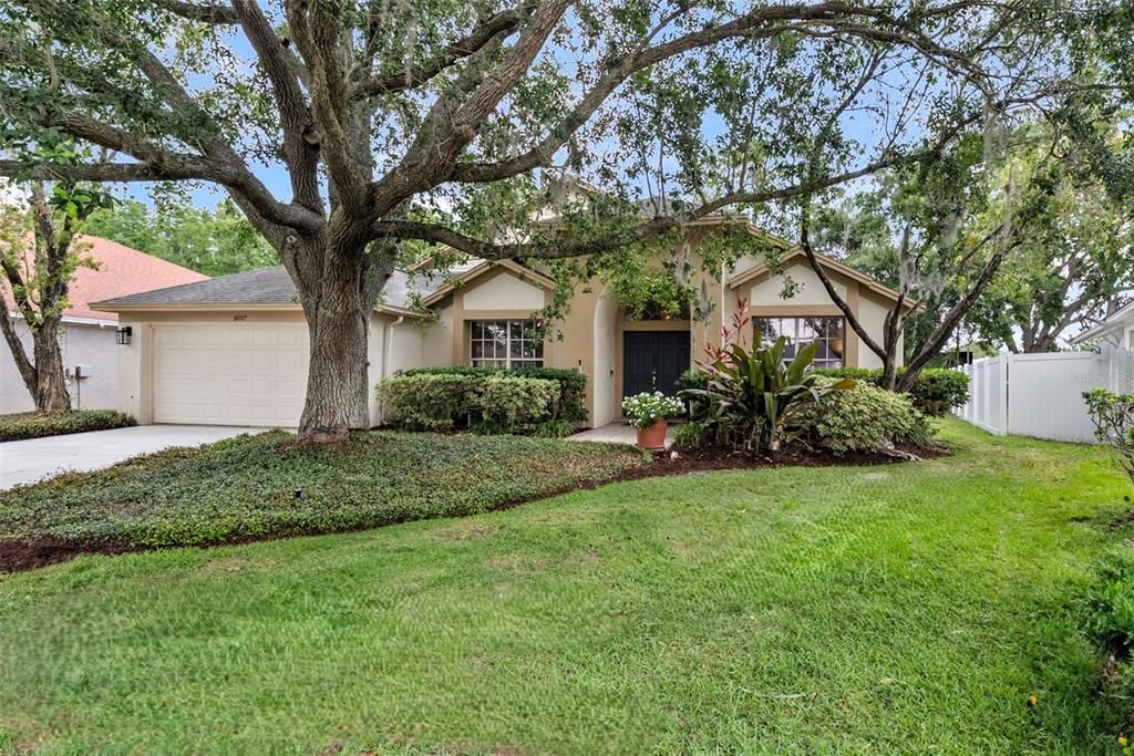 Active With Contract: $529,900 (4 beds, 3 baths, 2546 Square Feet)