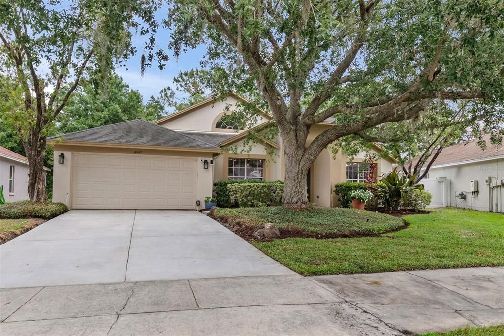 Active With Contract: $529,900 (4 beds, 3 baths, 2546 Square Feet)