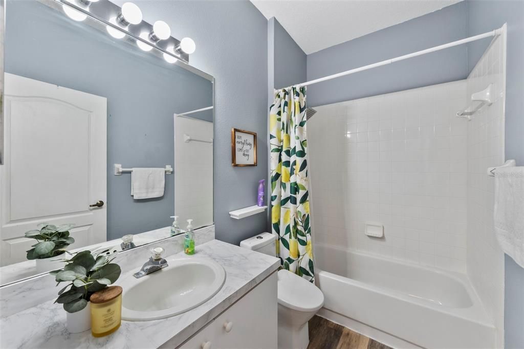 Active With Contract: $529,900 (4 beds, 3 baths, 2546 Square Feet)