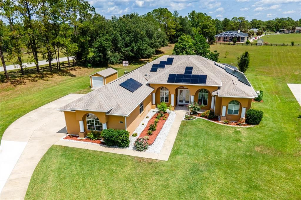 Недавно продано: $675,000 (3 спален, 3 ванн, 3230 Квадратных фут)