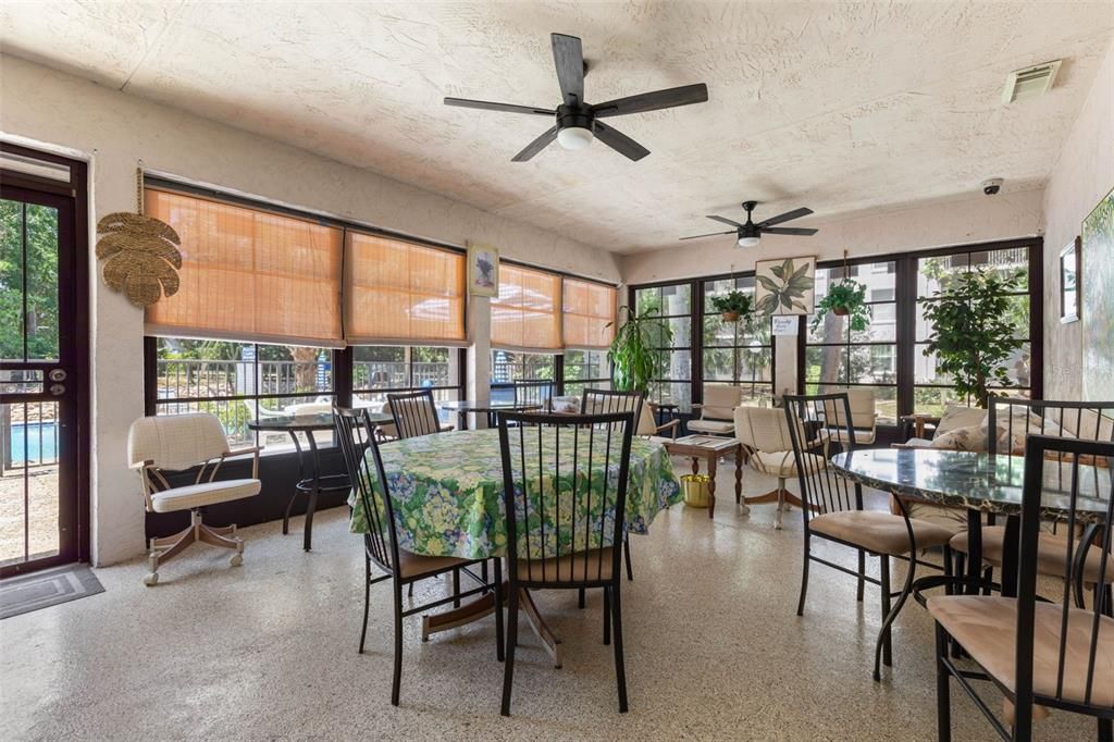 En Venta: $155,000 (2 camas, 2 baños, 932 Pies cuadrados)