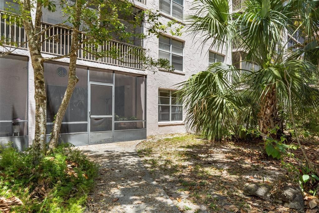 En Venta: $155,000 (2 camas, 2 baños, 932 Pies cuadrados)