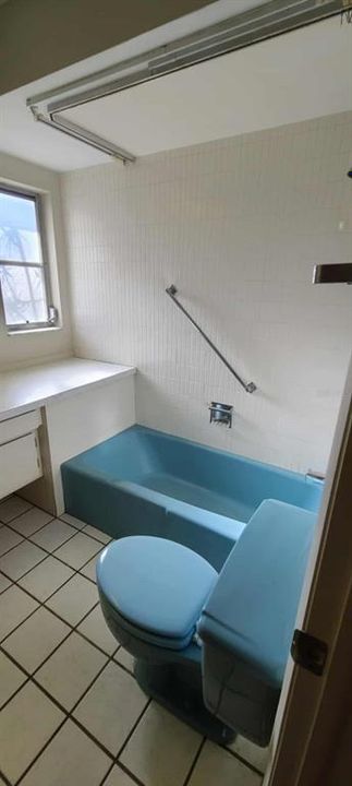 待售: $1,600,000 (7 贝兹, 4 浴室, 4390 平方英尺)