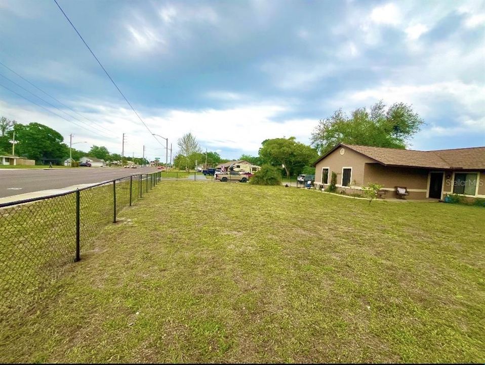 For Sale: $320,000 (3 beds, 2 baths, 1638 Square Feet)