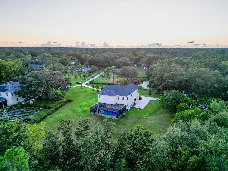 En Venta: $1,590,000 (6 camas, 4 baños, 4100 Pies cuadrados)