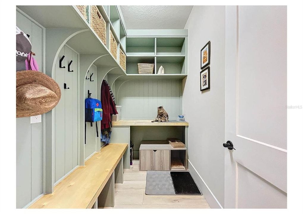 En Venta: $1,590,000 (6 camas, 4 baños, 4100 Pies cuadrados)