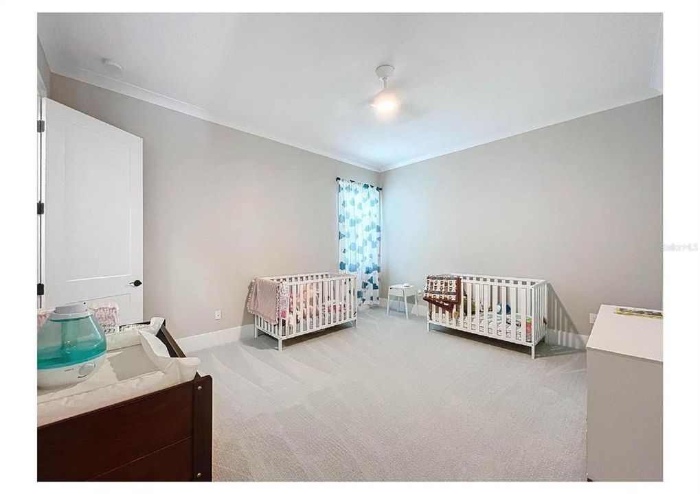 En Venta: $1,590,000 (6 camas, 4 baños, 4100 Pies cuadrados)