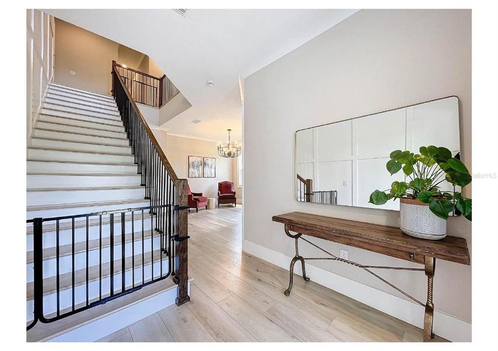 En Venta: $1,590,000 (6 camas, 4 baños, 4100 Pies cuadrados)