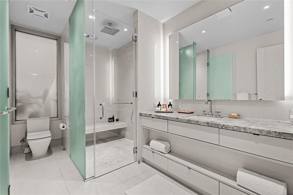 待售: $9,900,000 (4 贝兹, 4 浴室, 3920 平方英尺)