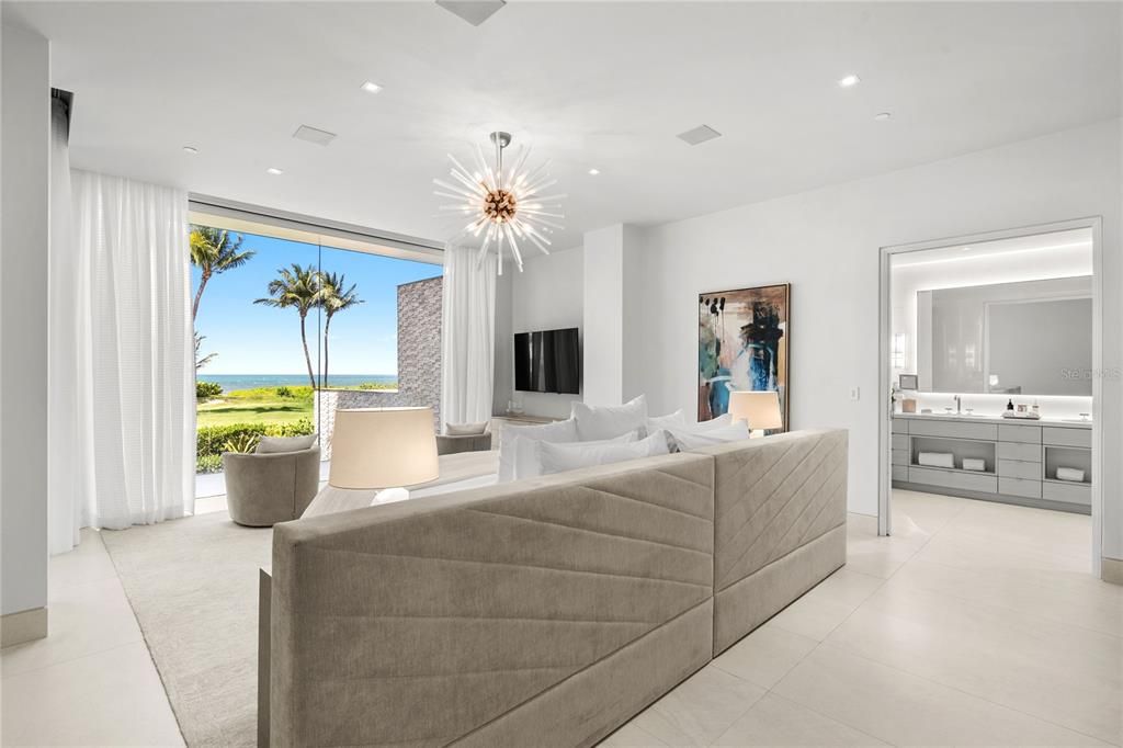 待售: $9,900,000 (4 贝兹, 4 浴室, 3920 平方英尺)