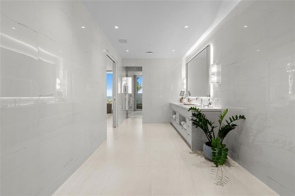 待售: $9,900,000 (4 贝兹, 4 浴室, 3920 平方英尺)