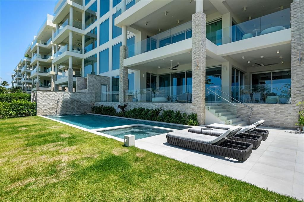 待售: $9,900,000 (4 贝兹, 4 浴室, 3920 平方英尺)