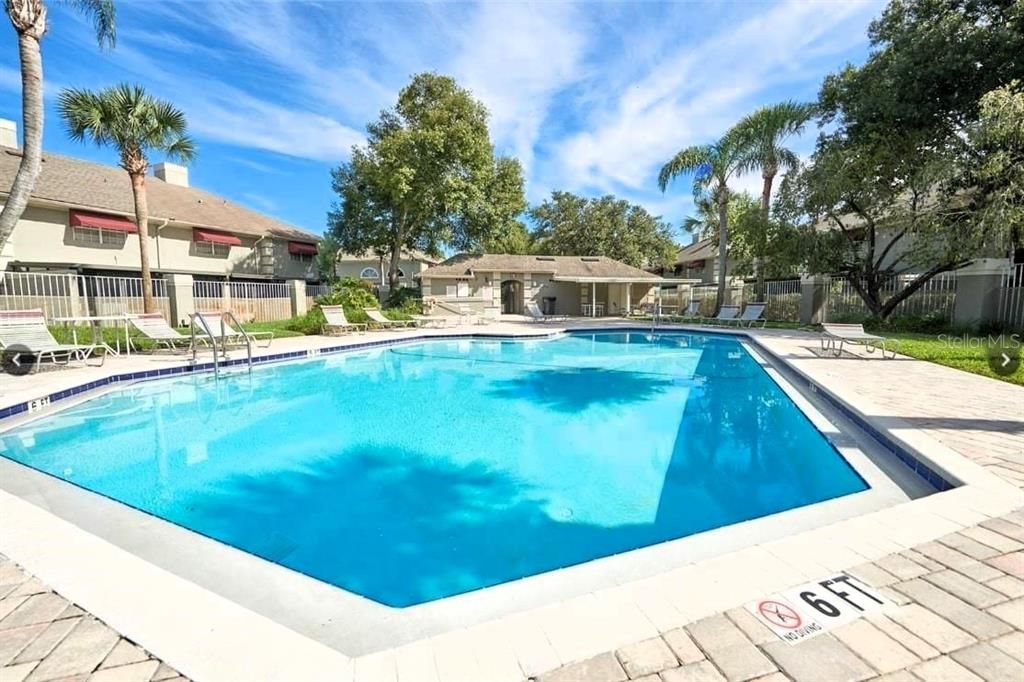 Active With Contract: $299,900 (2 beds, 2 baths, 1504 Square Feet)