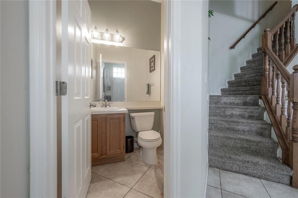 Active With Contract: $299,900 (2 beds, 2 baths, 1504 Square Feet)