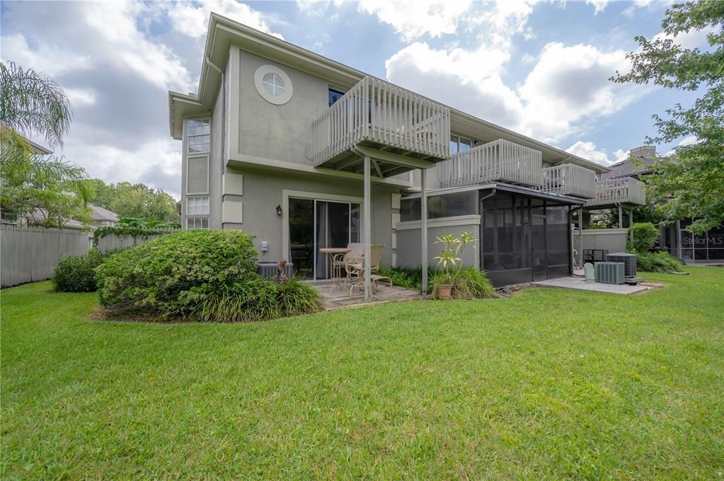 Active With Contract: $299,900 (2 beds, 2 baths, 1504 Square Feet)