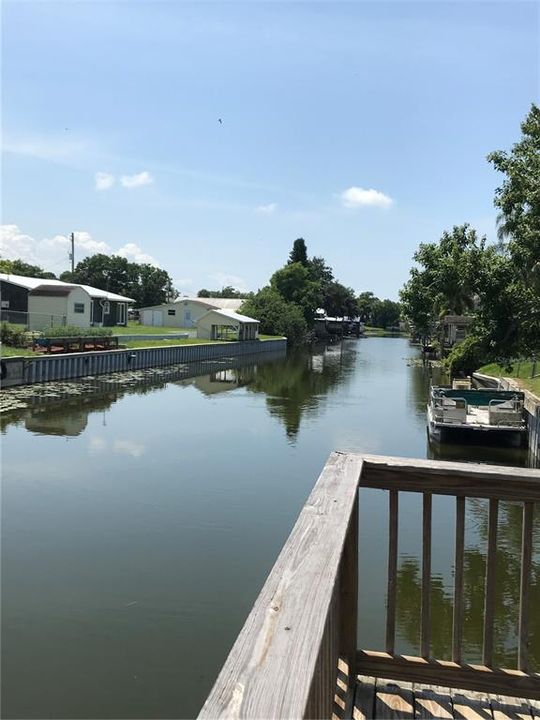 На продажу: $268,000 (3 спален, 2 ванн, 1296 Квадратных фут)