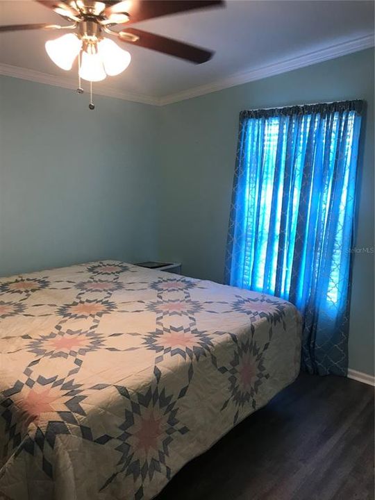 На продажу: $268,000 (3 спален, 2 ванн, 1296 Квадратных фут)