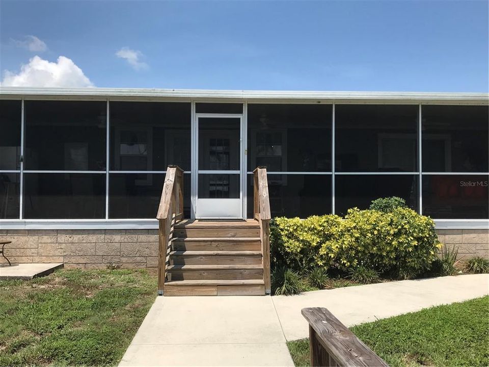 На продажу: $268,000 (3 спален, 2 ванн, 1296 Квадратных фут)