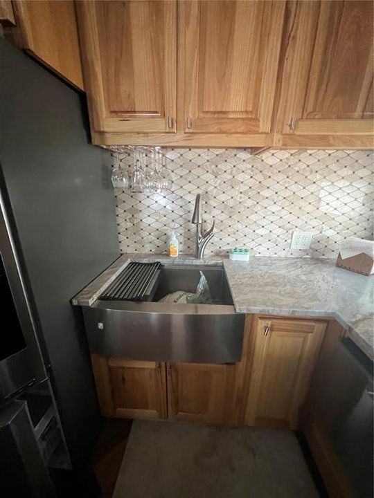 待售: $115,000 (1 贝兹, 1 浴室, 408 平方英尺)