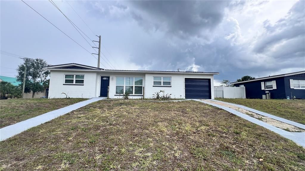 Недавно арендовано: $1,899 (2 спален, 2 ванн, 1000 Квадратных фут)