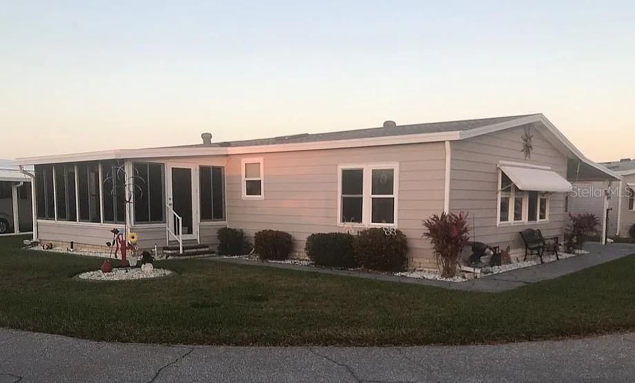 Recently Sold: $241,900 (2 beds, 2 baths, 1616 Square Feet)