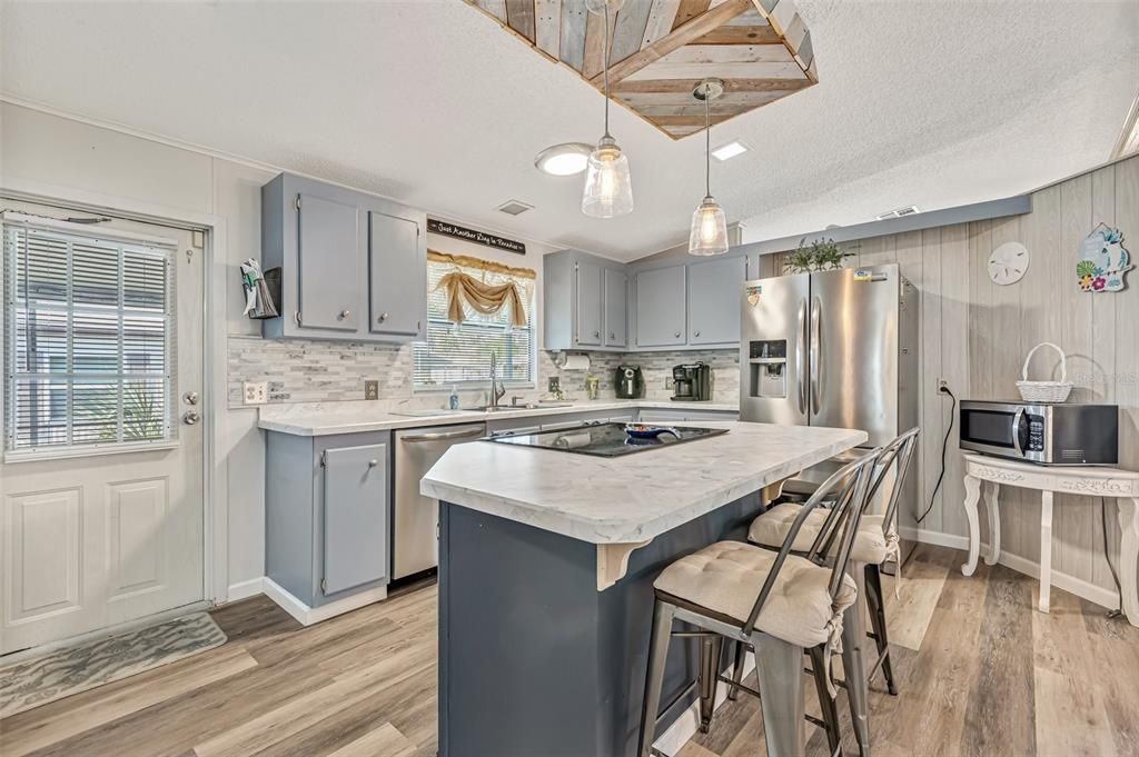 Activo con contrato: $139,000 (2 camas, 2 baños, 1312 Pies cuadrados)