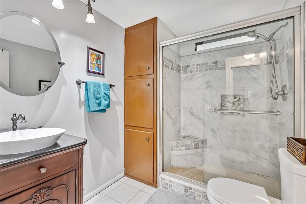 Activo con contrato: $139,000 (2 camas, 2 baños, 1312 Pies cuadrados)