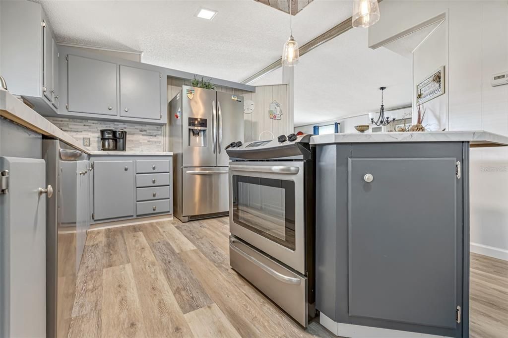 Activo con contrato: $139,000 (2 camas, 2 baños, 1312 Pies cuadrados)