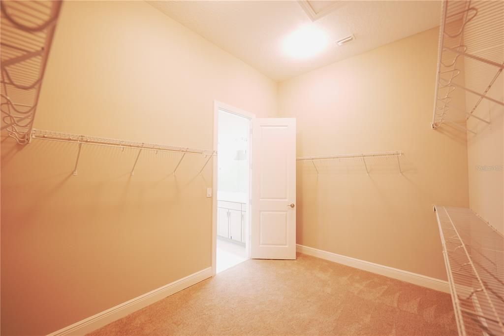 En Renta: $5,000 (3 camas, 3 baños, 3019 Pies cuadrados)