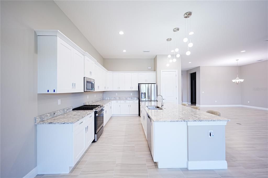 En Renta: $5,000 (3 camas, 3 baños, 3019 Pies cuadrados)