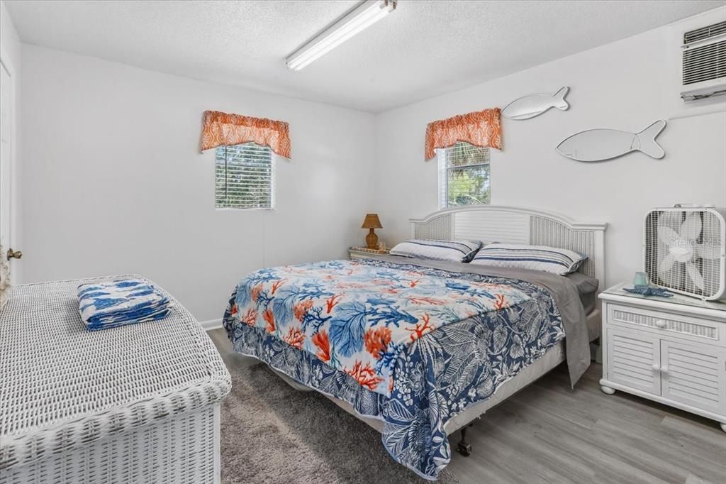 En Venta: $449,000 (5 camas, 3 baños, 1672 Pies cuadrados)